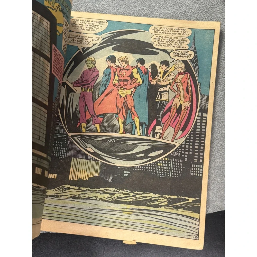 DC Comics dc superboy